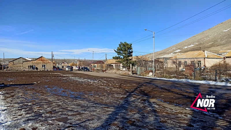 თორიის მოსახლეობას სურს მყუდრო ადგილი ურთიერთკომუნიკაციისა და დასვენებისთვის